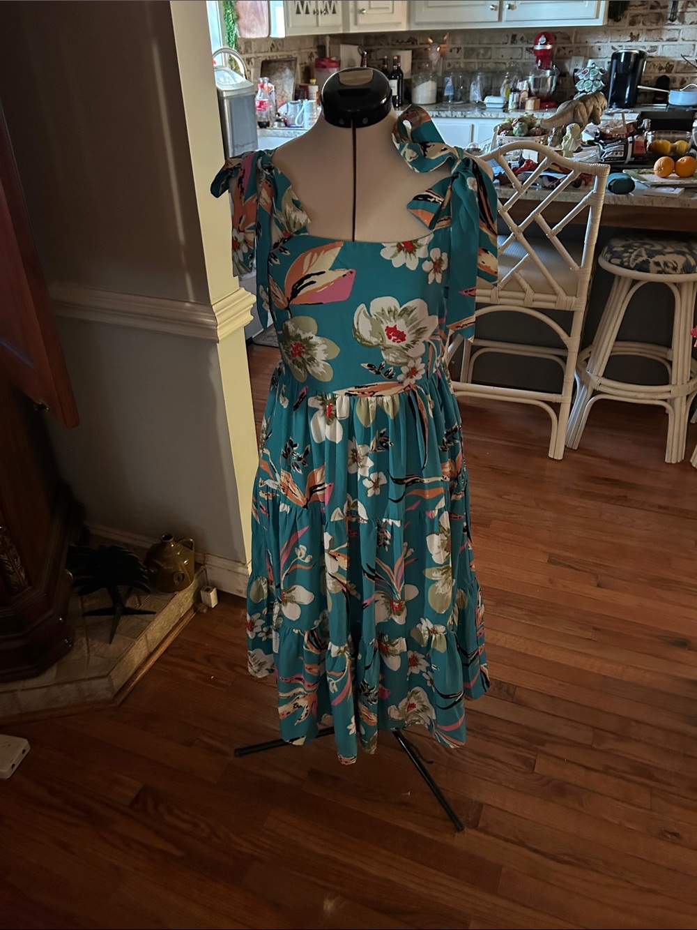 entro Teal Floral Tie-Shoulder Midi Dress